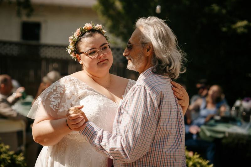 backyard-micro-wedding-fowler-in-111