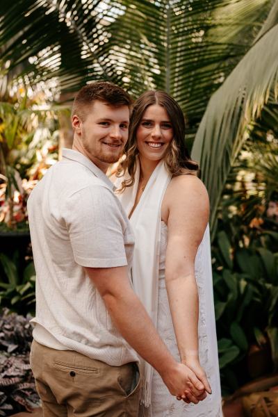 Eric-Maia-Garfield-Park-Conservatory-Engagement-Photos-4