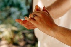 Eric-Maia-Garfield-Park-Conservatory-Engagement-Photos-6