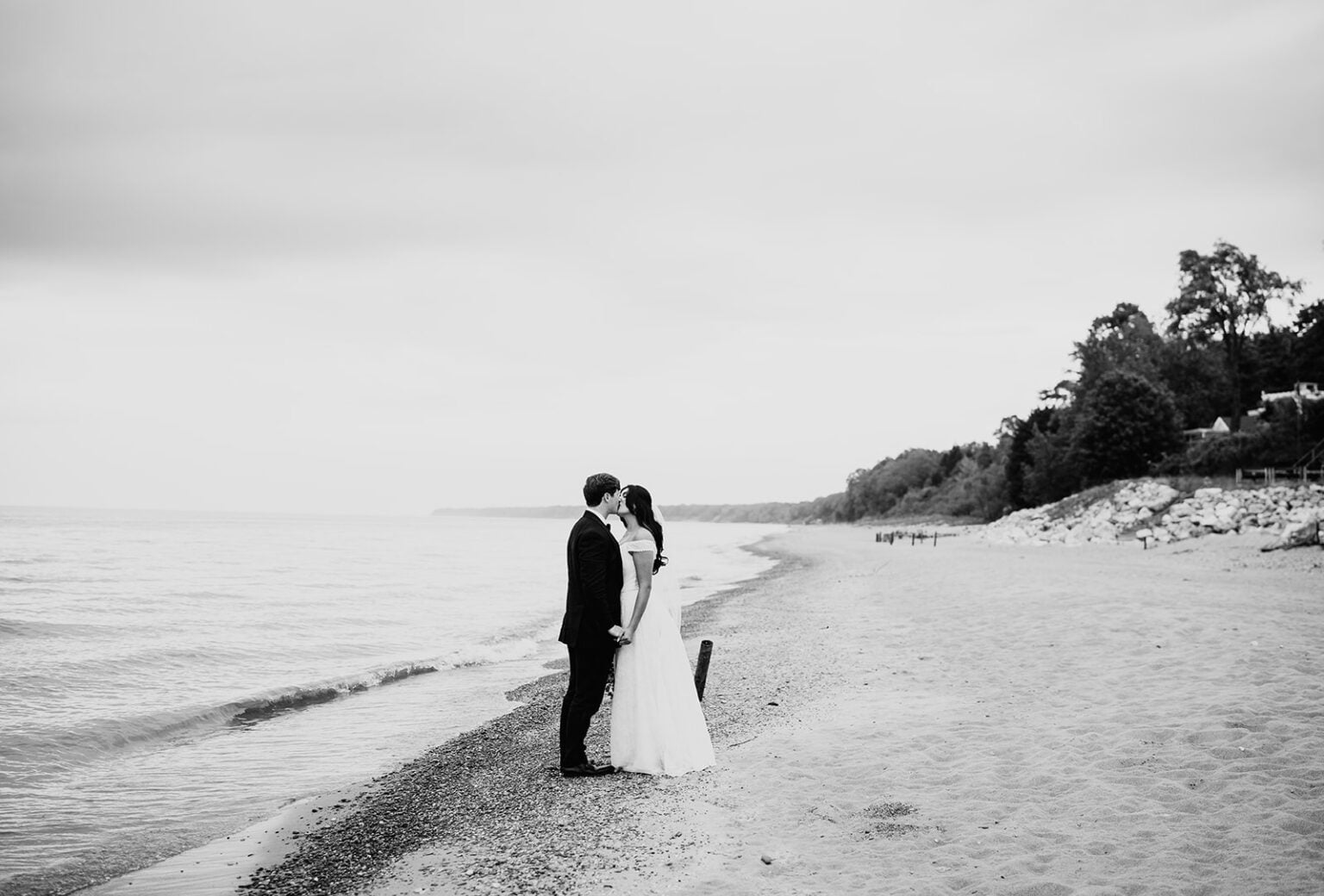 Wedding photos at the beach